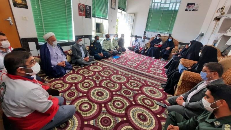 دیدار فرمانده انتظامی شهرستان کوه چنار با خانواده شهید میرزایی در نودان