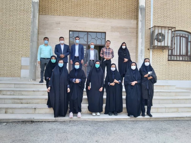 دیدار صمیمی کارکنان اداره آ.پ کوهمره نودان با رئیس کتابخانه عمومی نودان