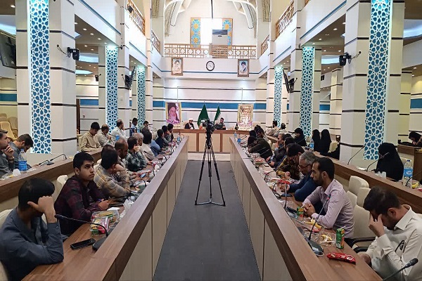 روایت صحیح فعالیت ها با رویکرد امید آفرینی نوعی جهاد در این عصر پیچیده ارتباطات است